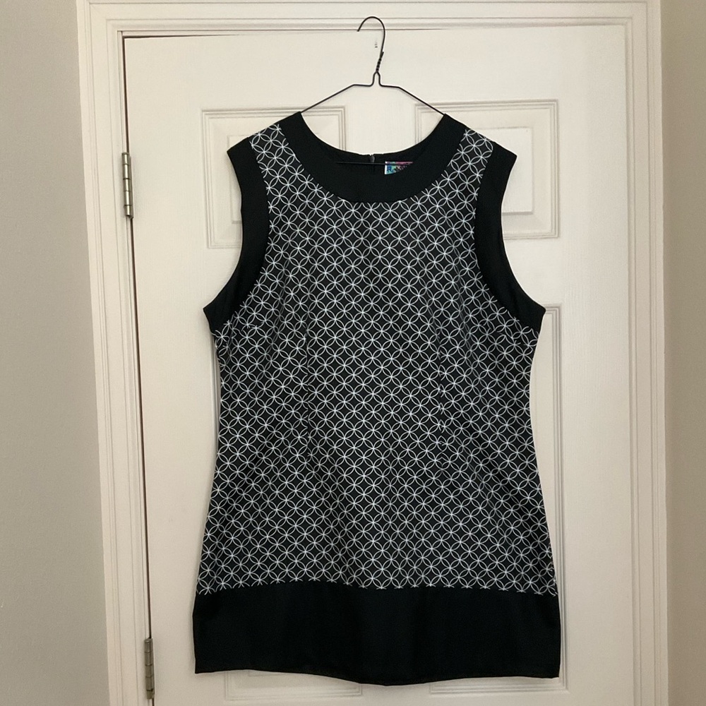Fab 1960’s Inspired Mini Dress; Mod Geometric Design! Black & White Sleeveless - Picture 7 of 8